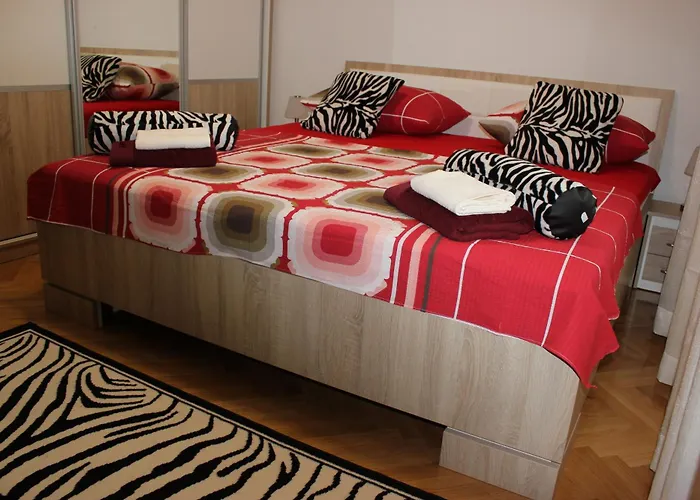 Pensión Deluxe Manuela With Balcony Center