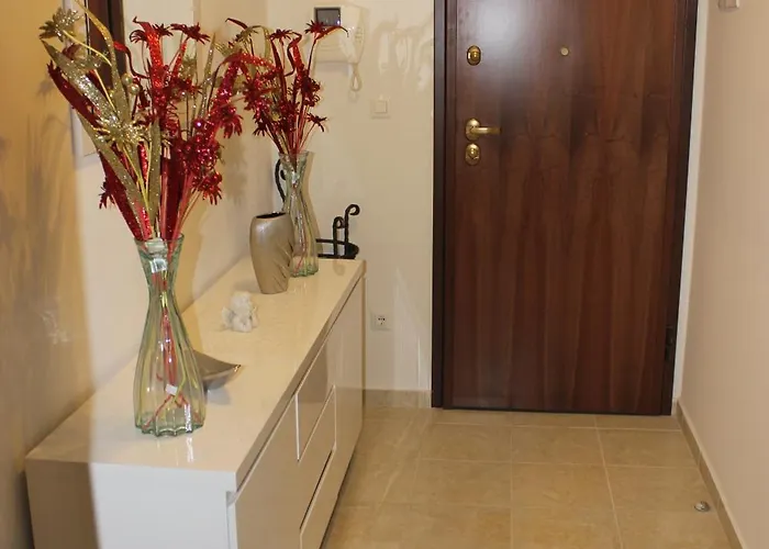 Pensión Deluxe Manuela With Balcony Center 3*