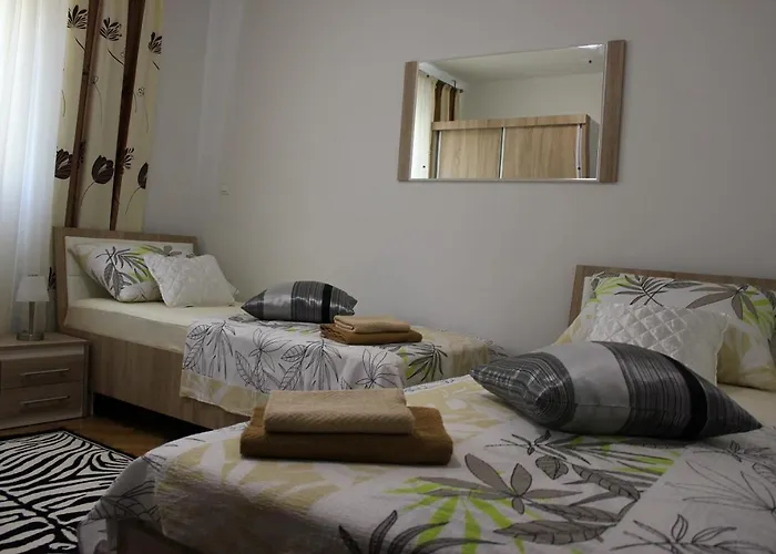 Deluxe Manuela With Balcony Center