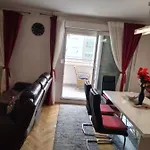 Deluxe Manuela With Balcony Center Split