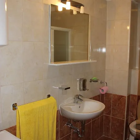 Deluxe Manuela With Balcony Center 3* 斯普利特