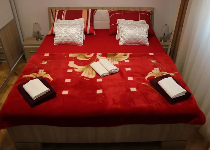 Casa de hóspedes Deluxe Manuela With Balcony Center Split